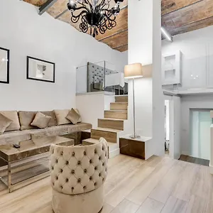  Apartment Spanish Queen Italy