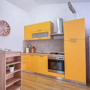 large-specious-apartment.in-istria.net/