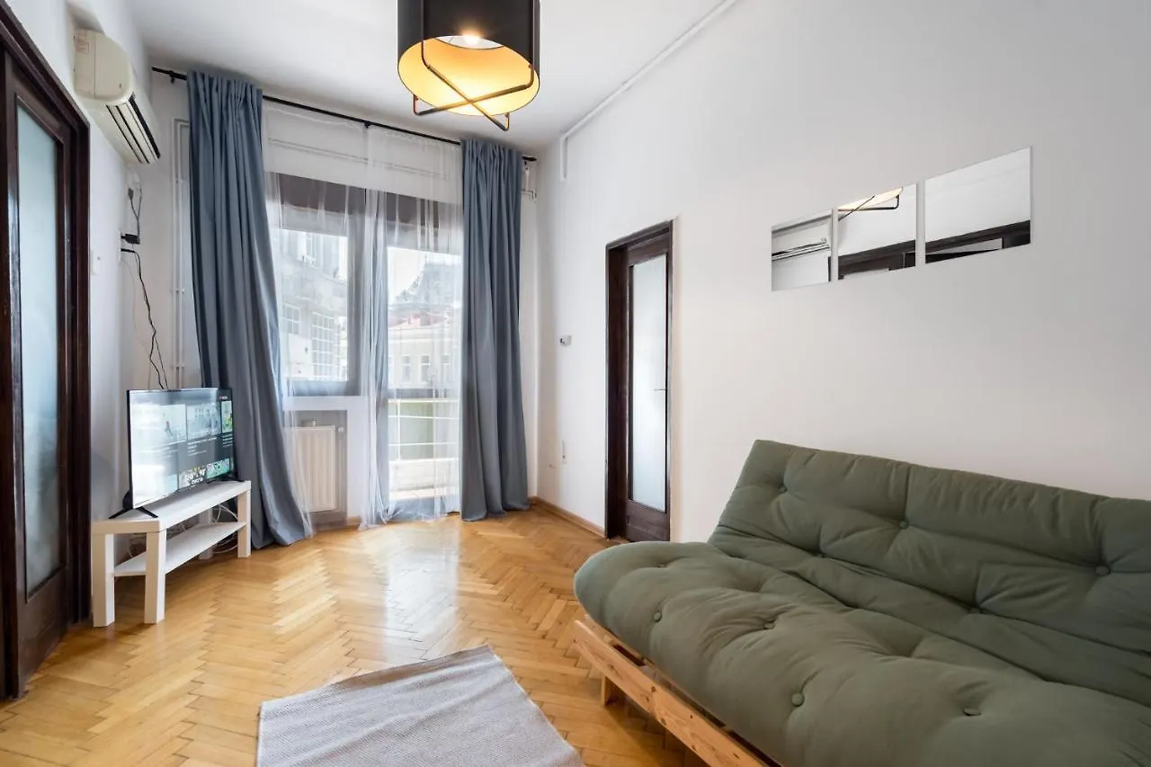 Apartment Sleek Comfort - A Blend Of Style And Convenience Bucharest